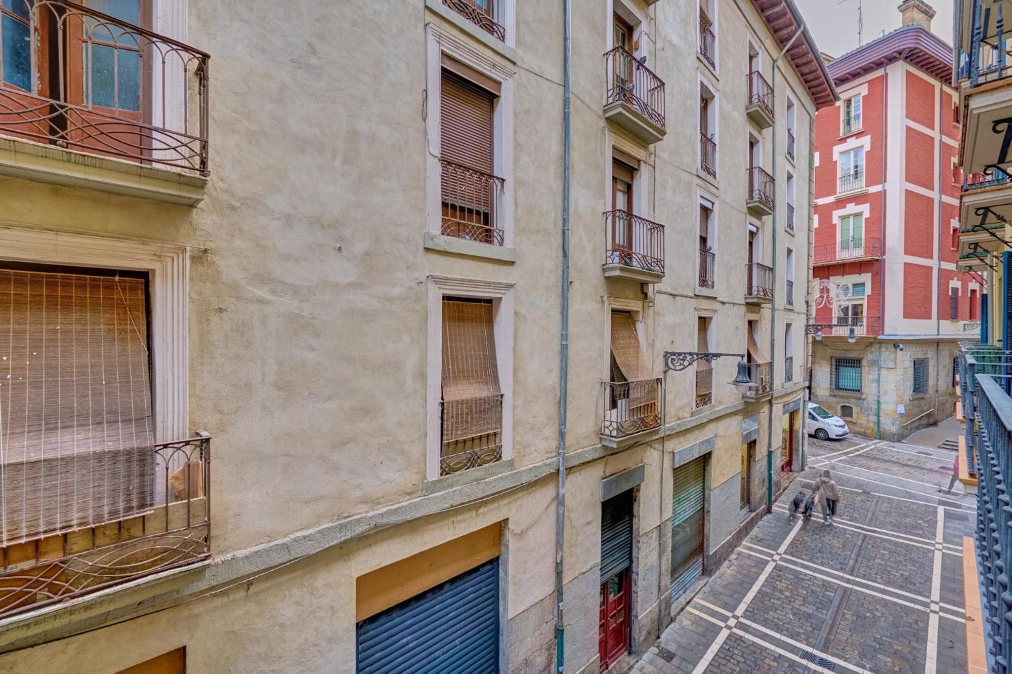 Bajada De Javier Apartment Pamplona Exterior photo